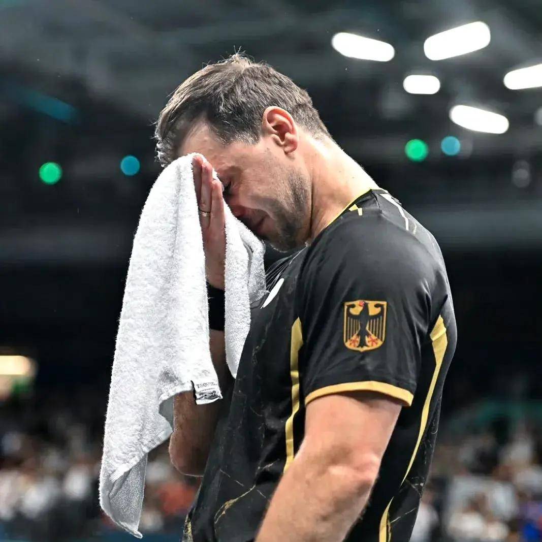 开云体育登录-中国队碾压日本队，波尔统治全场